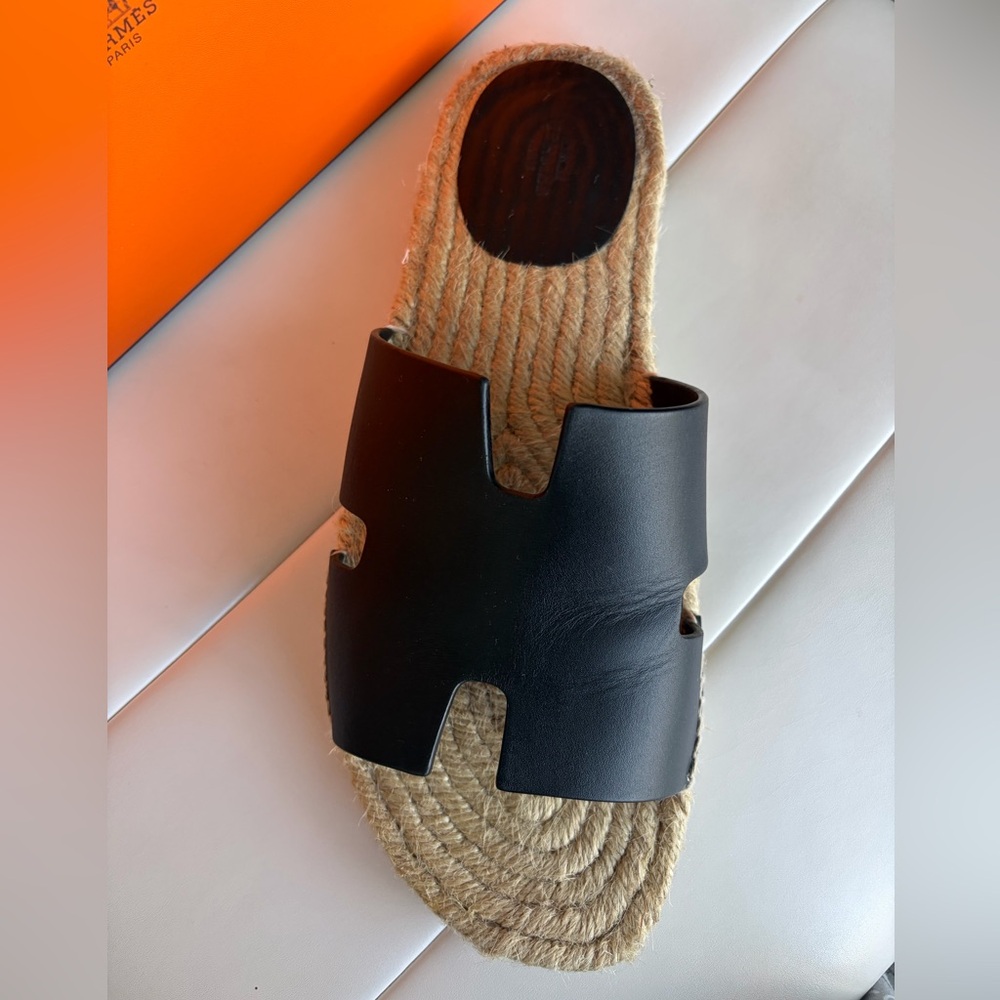 Hermès Antigua Black  Espadrille Sandals EU 43 (Run Small) | Box & Dust Bags - Picture 13 of 14